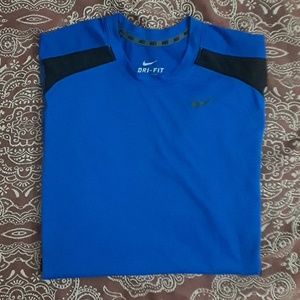 Nike dri-fit tshirt